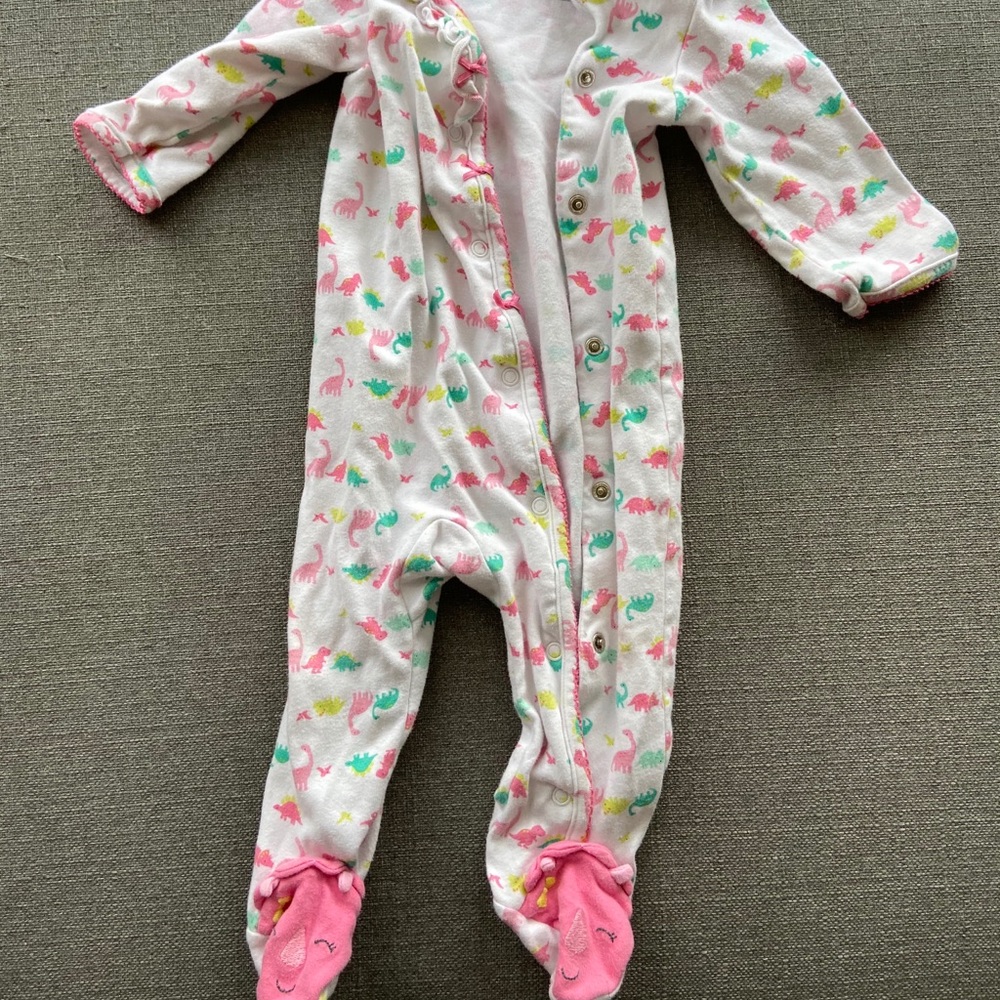 Baby girl clothing LOT: 8 outfits - Picture 1 of 8